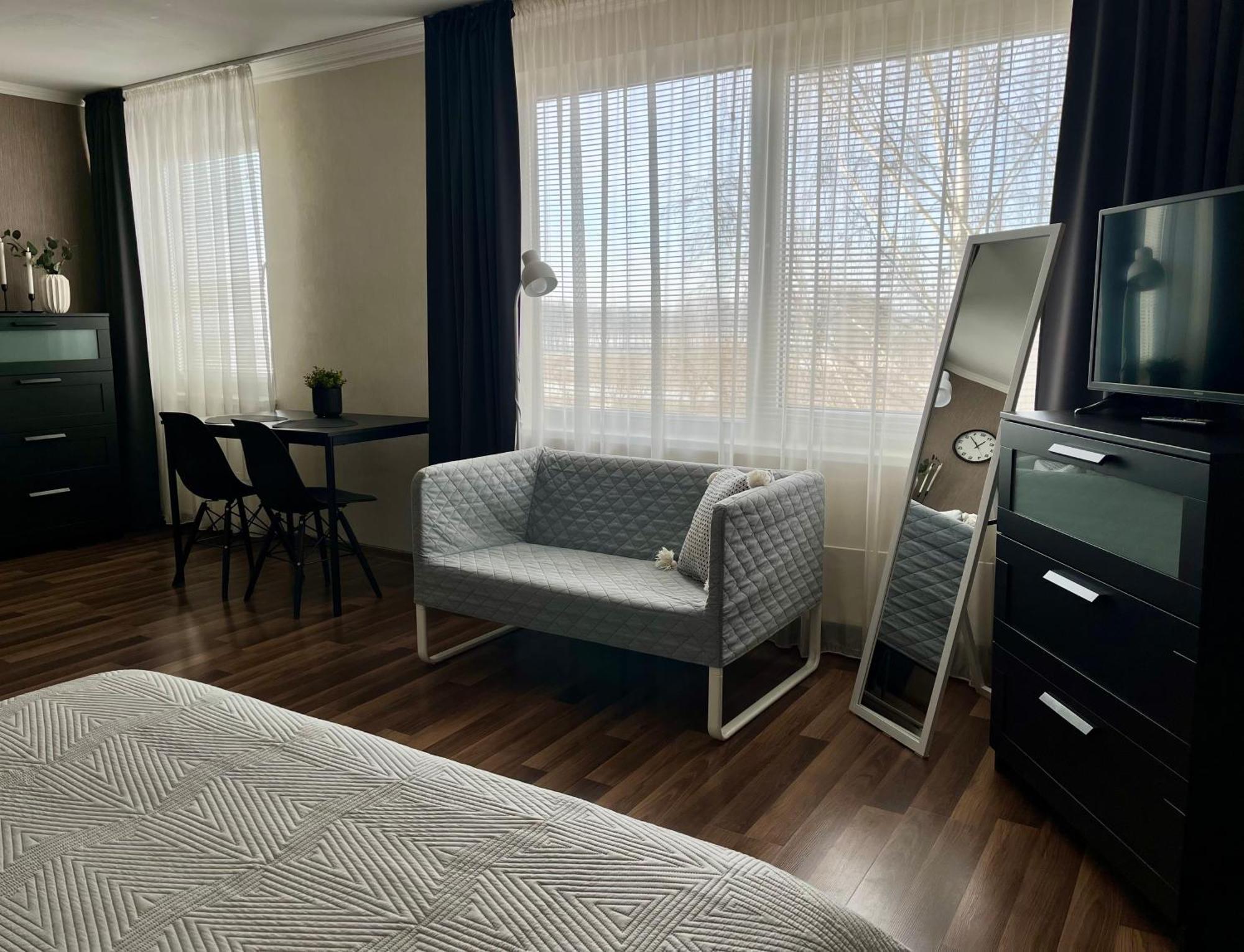 Vienibas Apartment 陶格夫匹尔斯 外观 照片