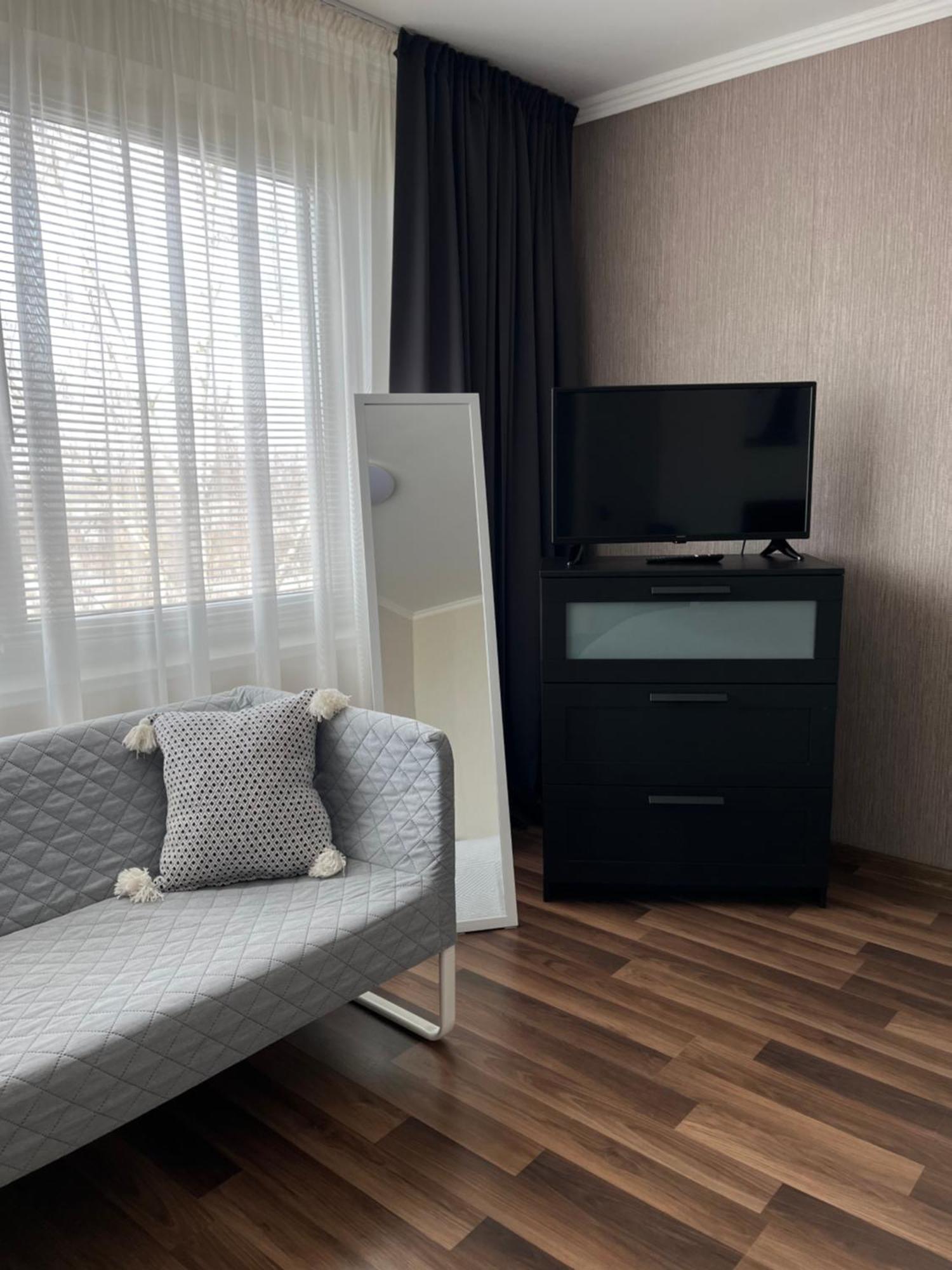 Vienibas Apartment 陶格夫匹尔斯 外观 照片